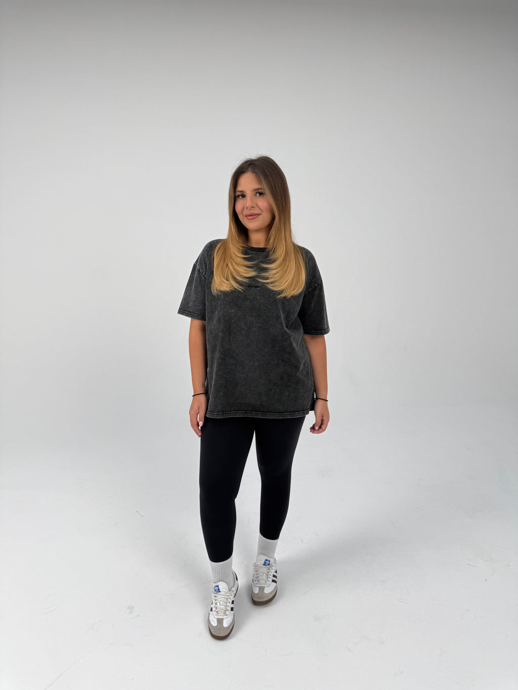 Oversized T-Shirt - Washed Black