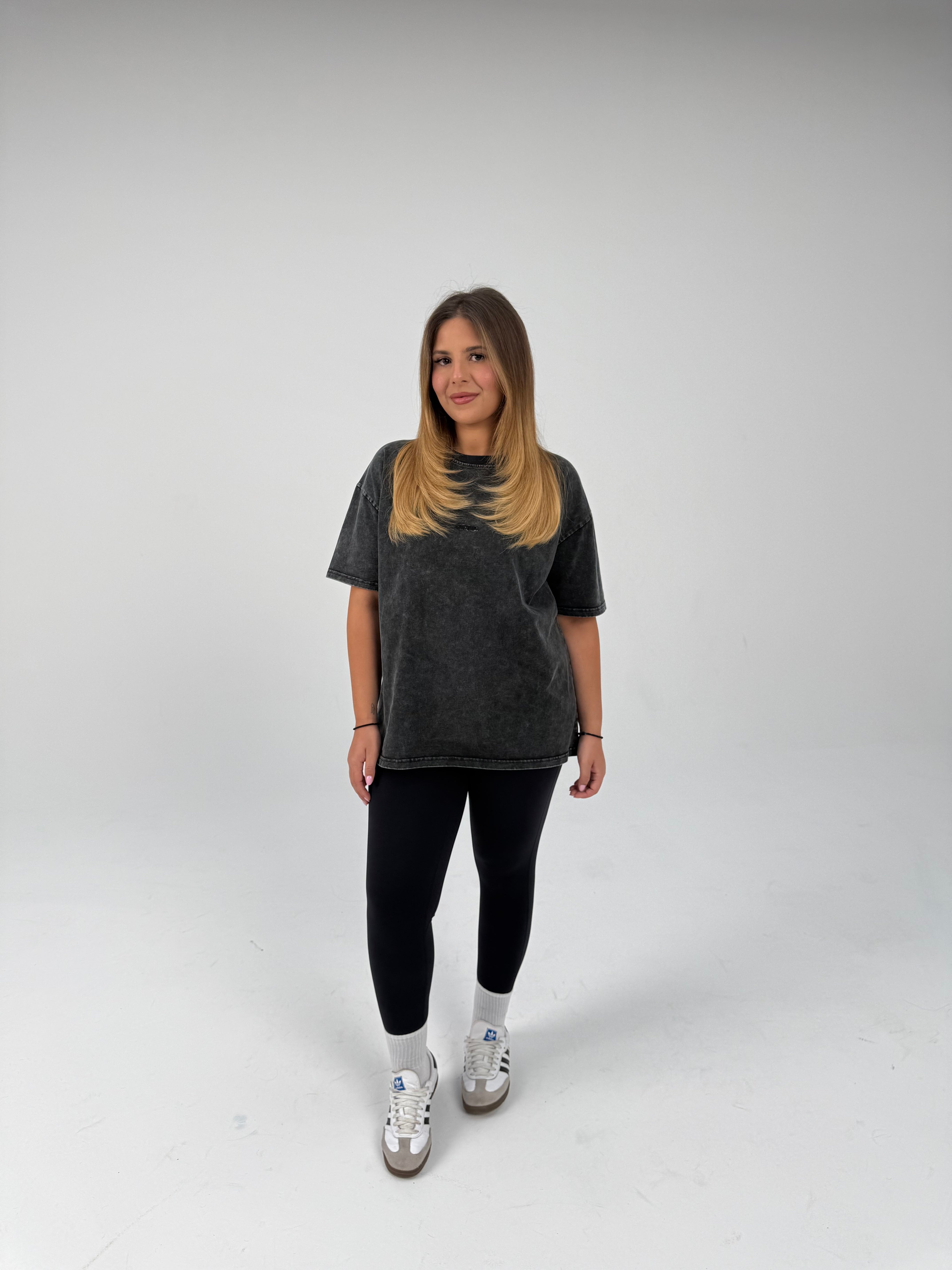 Oversized T-Shirt - Washed Black